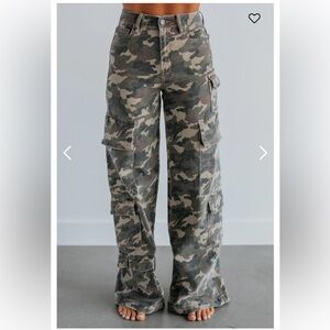 Nori Hidden Camouflage Wide Leg Pants